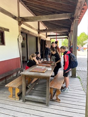 Archeon 4